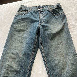 Tommy Hilfiger jeans. 33x34